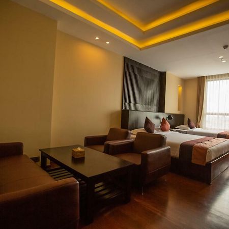 Hotel Apex Μανταλέι Εξωτερικό φωτογραφία